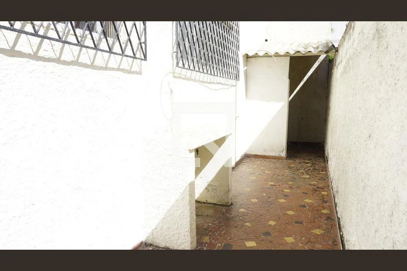 Rental house with 3 bedrooms, 480 m² and 2 parking spots — photo 49