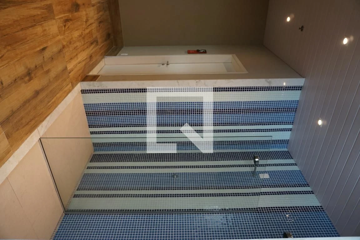 Apartamento mobiliado de 2 quartos com cozinha integrada — photo 44