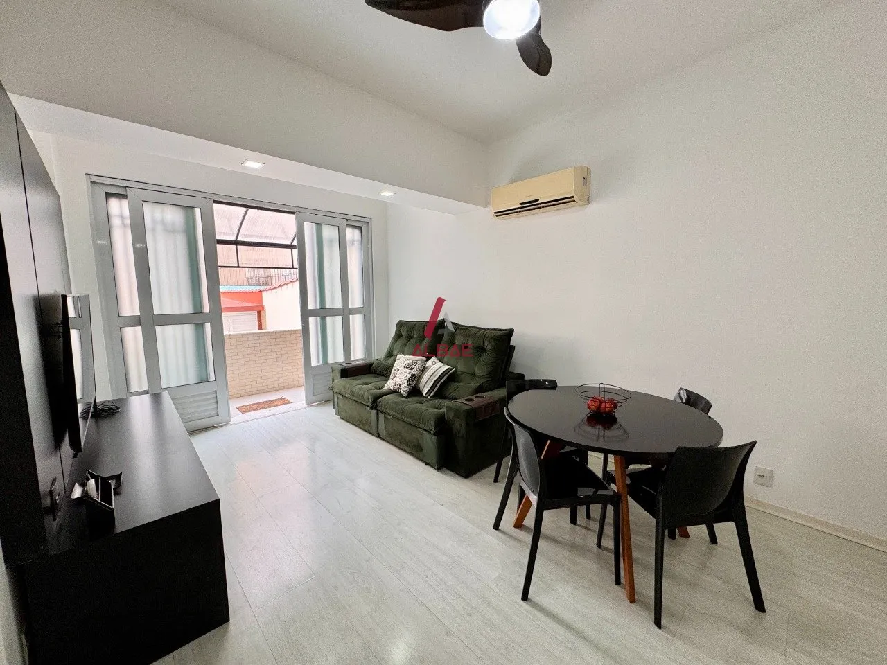 Apartamento mobiliado de 2 quartos com espaço de home office — photo 22