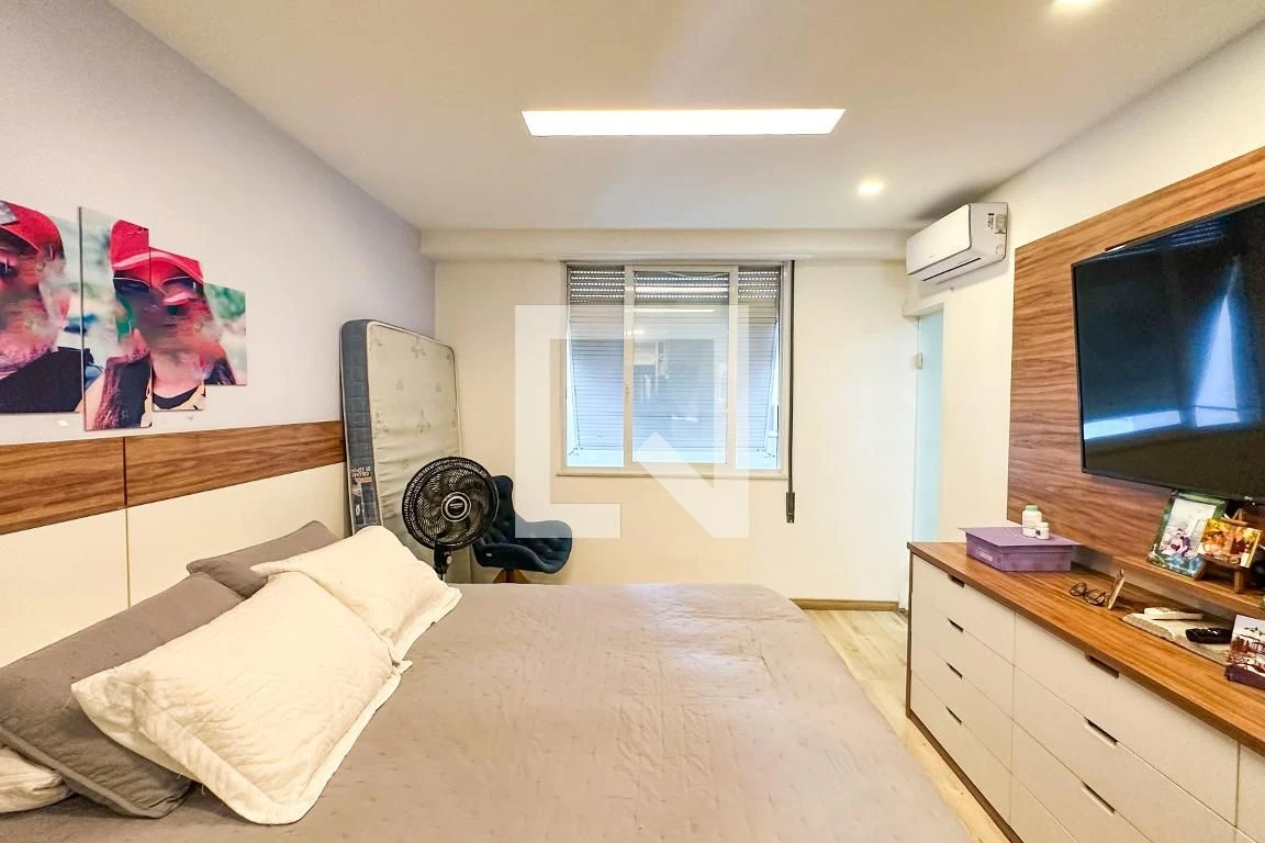 Furnished apartment, 144 m², with a walk-in closet — photo 23