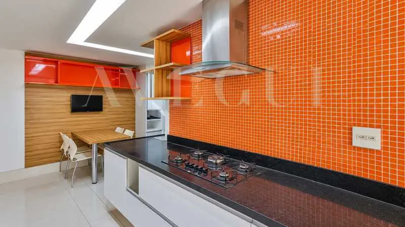 Apartamento de 3 quartos em condomínio com piscina aquecida — photo 21