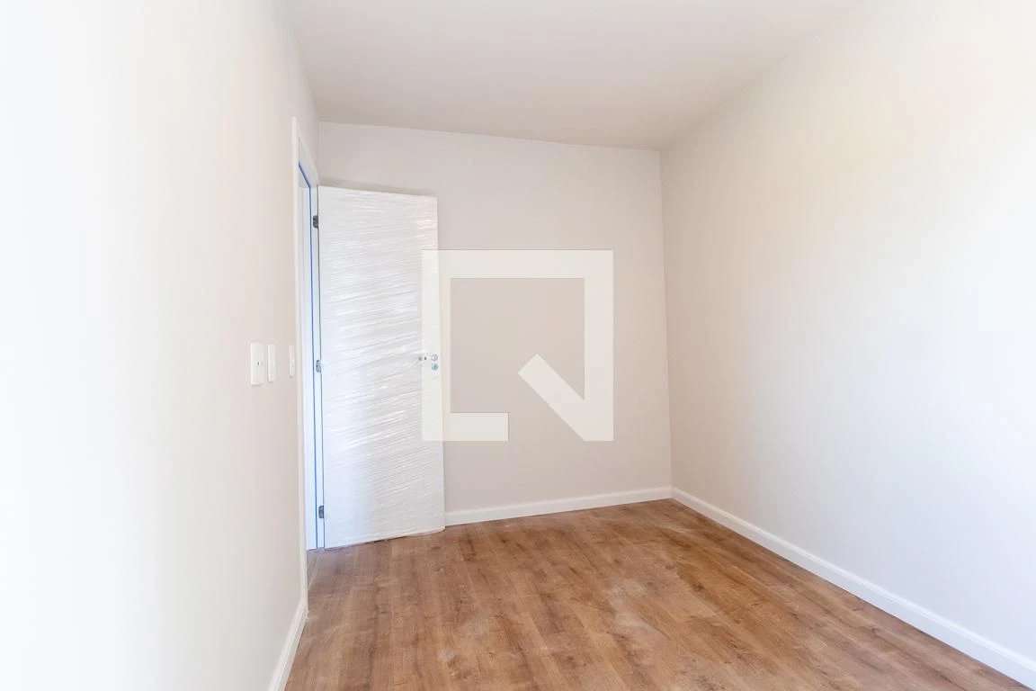 3-bedroom apartment with a park view in Curitiba — photo 23