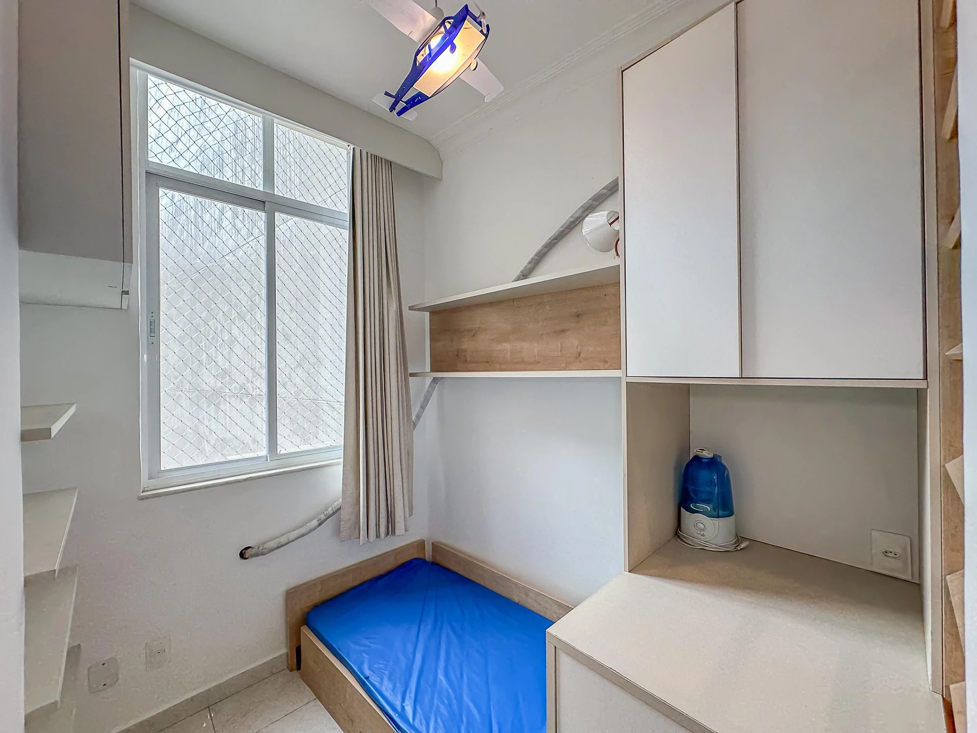 Apartamento de 1 dormitorio con cocina abierta al salón — photo 19