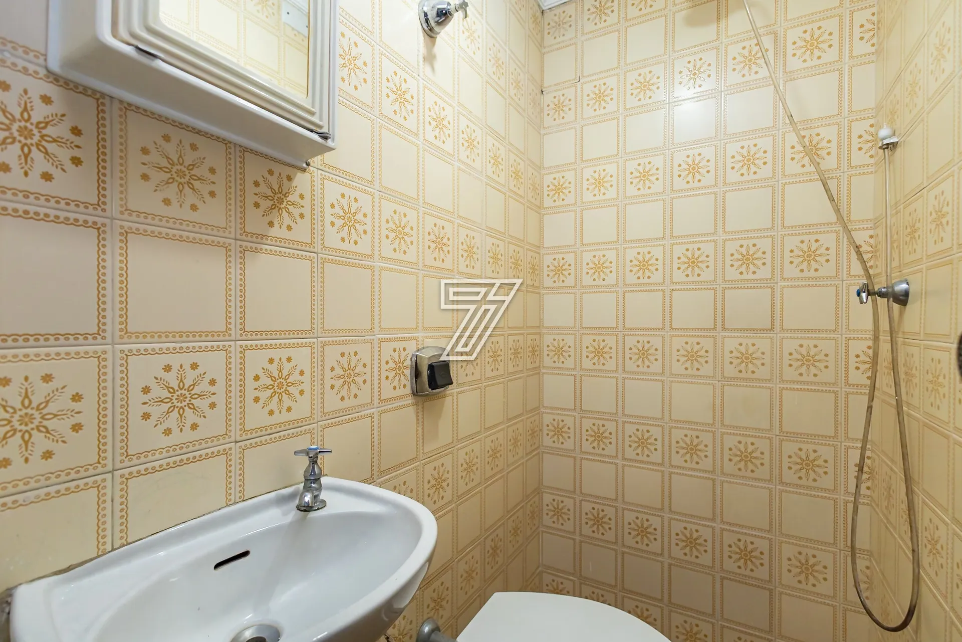 Apartamento mobiliado de 2 quartos com máquina de lavar — photo 12