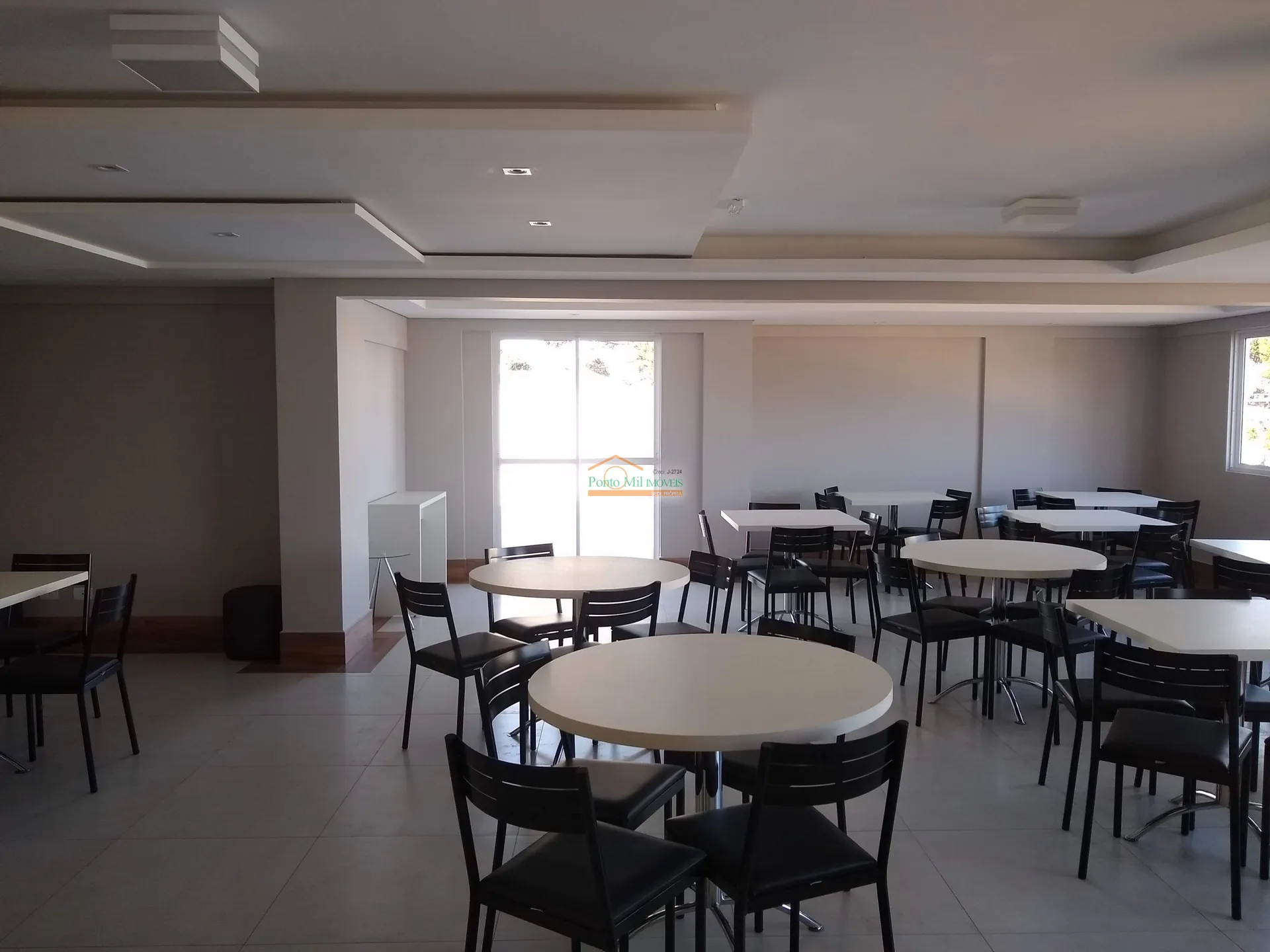 Apartamento com churrasqueira privativa, Novo Mundo — photo 45