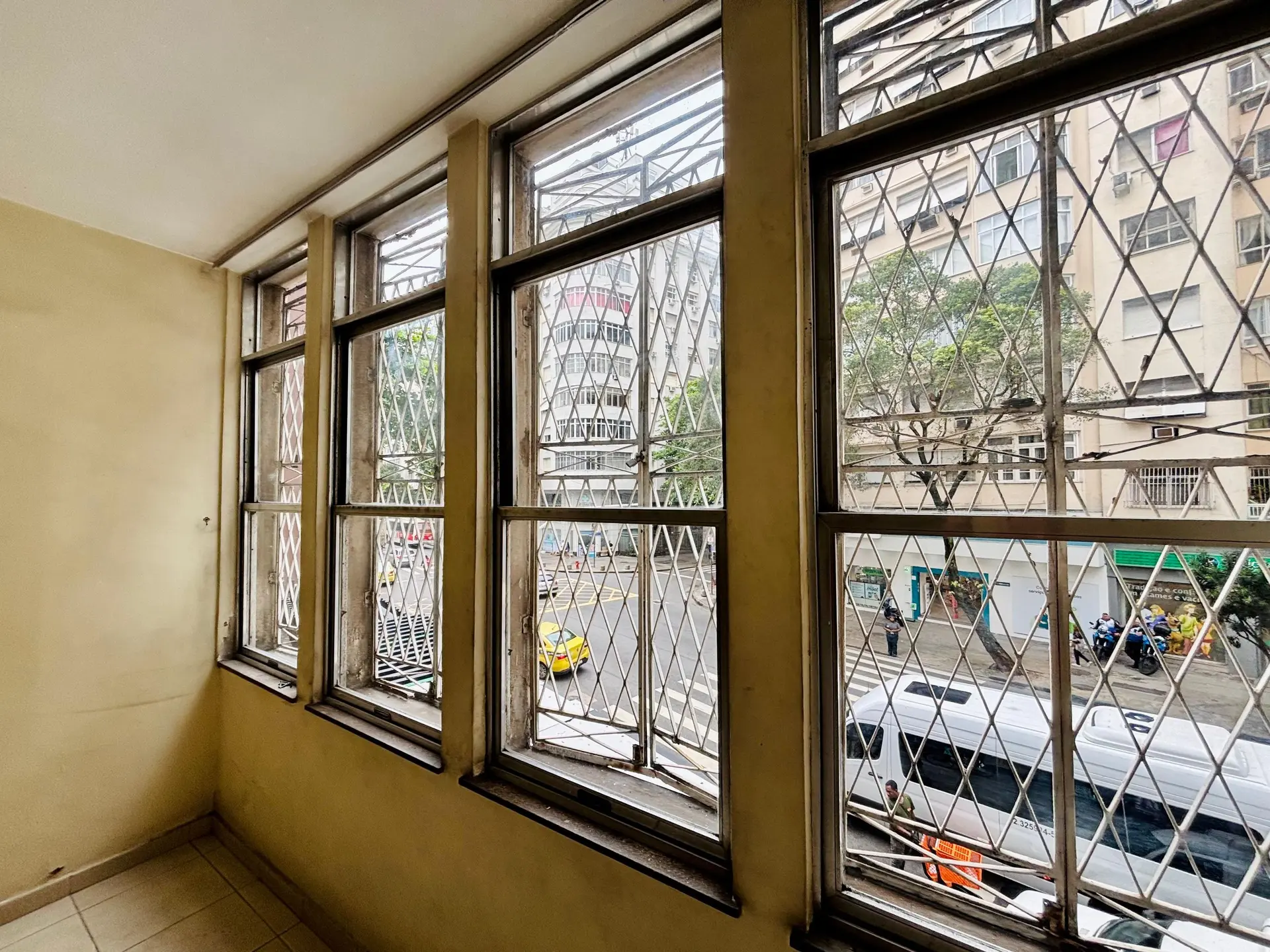 3-bedroom apartment with a home office in Rio de Janeiro — photo 26