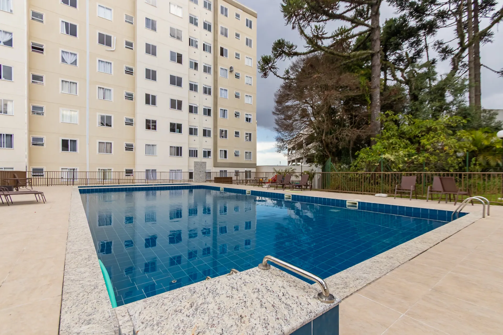 Робоче місце та 2 спальні: квартира 42 м² — photo 56