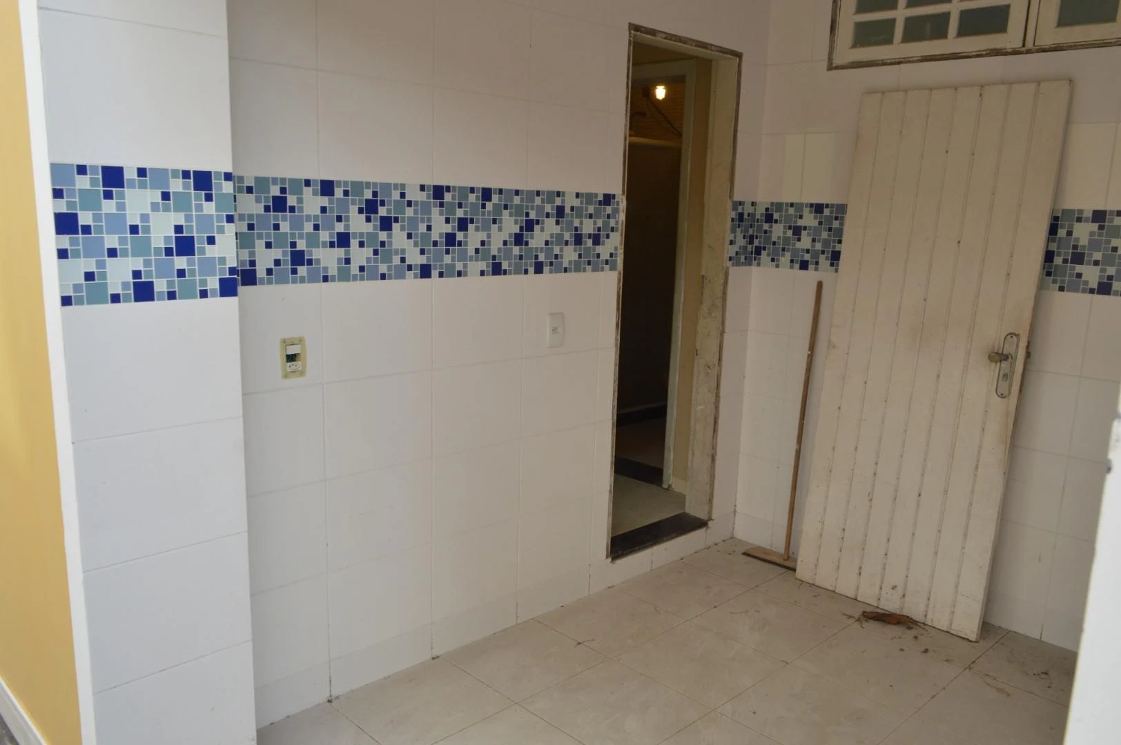 House, 362 m², with a jacuzzi — photo 50