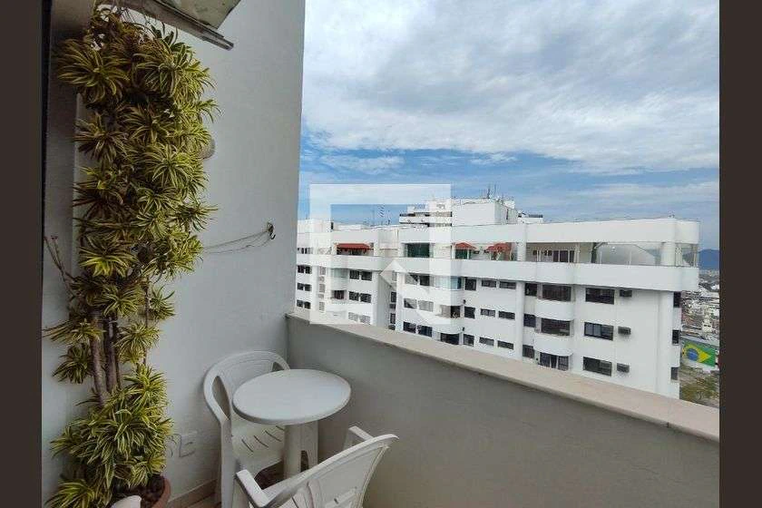 Мебльована квартира 74 м² з 2 спальнями-сюїтами — photo 25