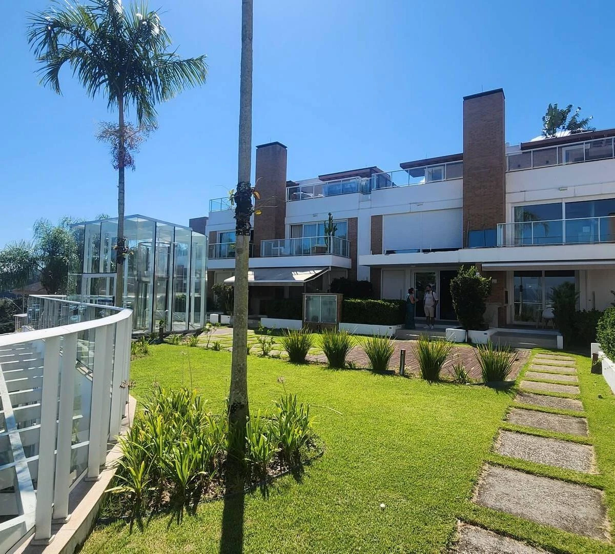 House, 235 m², with a water view — photo 5