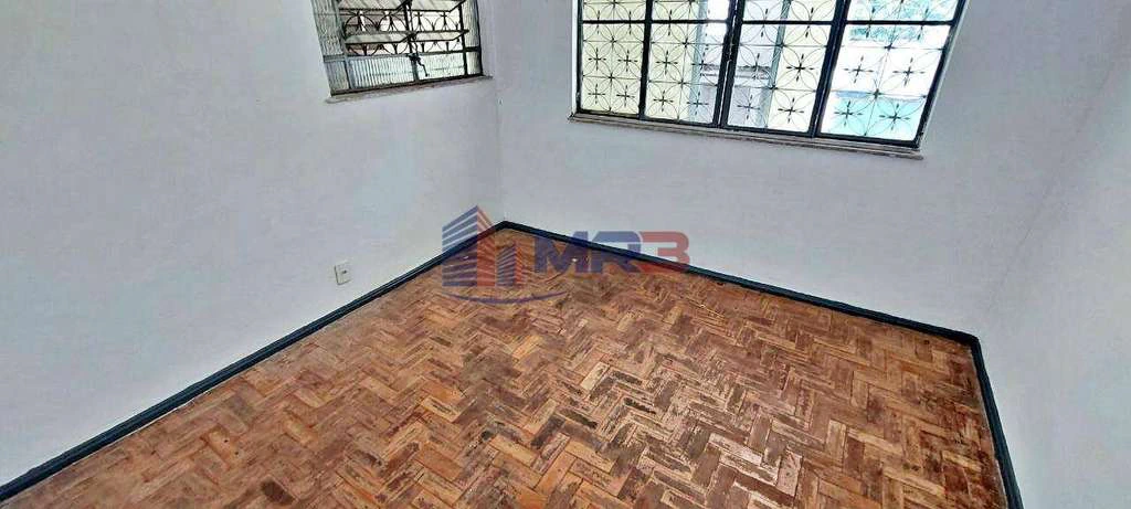 540 m² House with 4 bedrooms and 5 parking spaces — photo 7