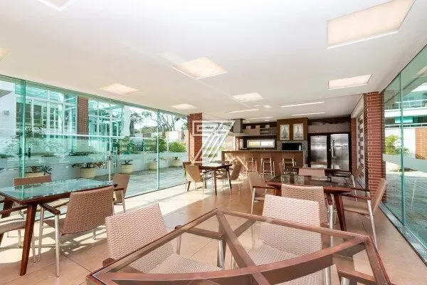 Furnished 3-bedroom apartment on the 13th floor — photo 17