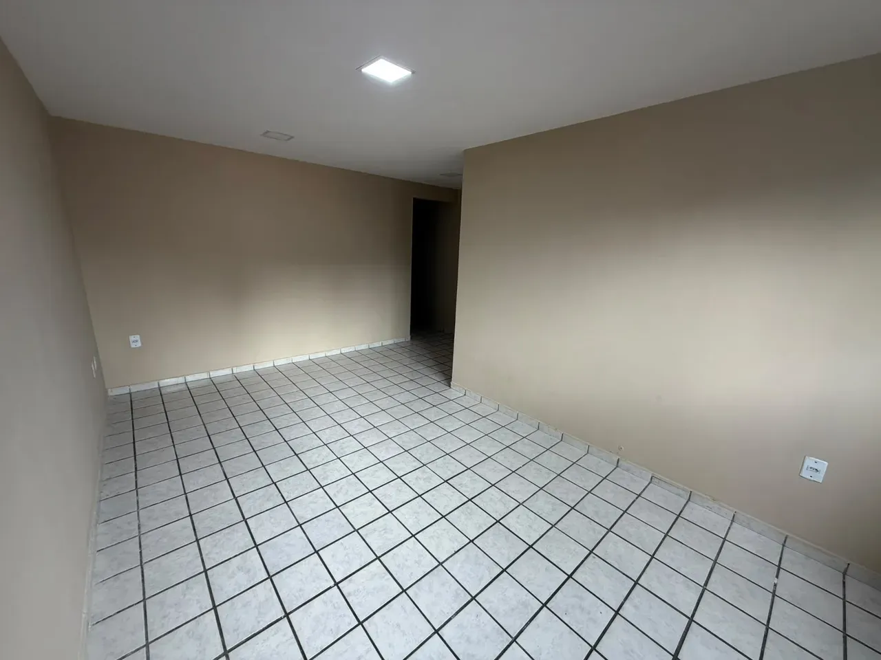 Квартира: 3 спальни, 1 со своей ванной, 84 м², Жуан-Песоа