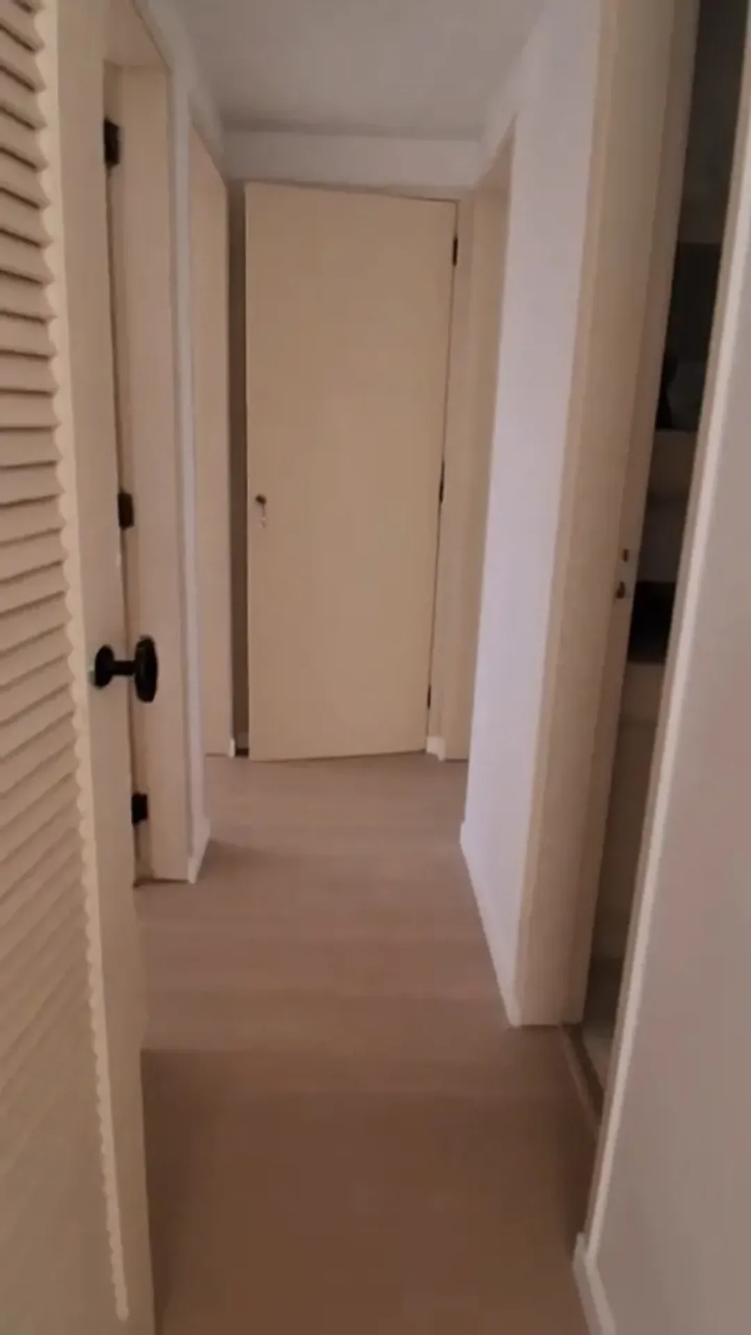 3-bedroom apartment with a gas stove and 1 parking spot — photo 10