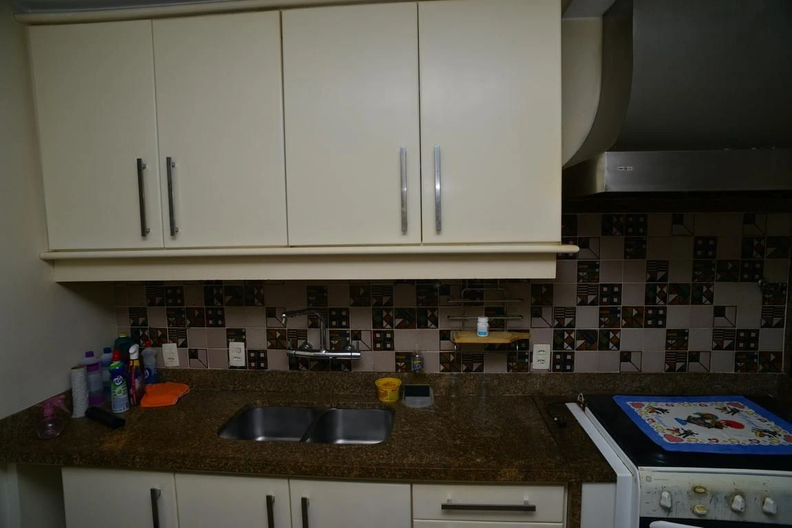 Rentable apartment with 4 bedrooms and a balcony — photo 30