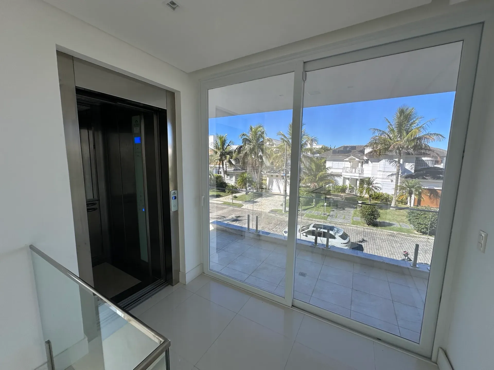 Casa mobiliada com 9 suítes e jacuzzi no prédio — photo 54