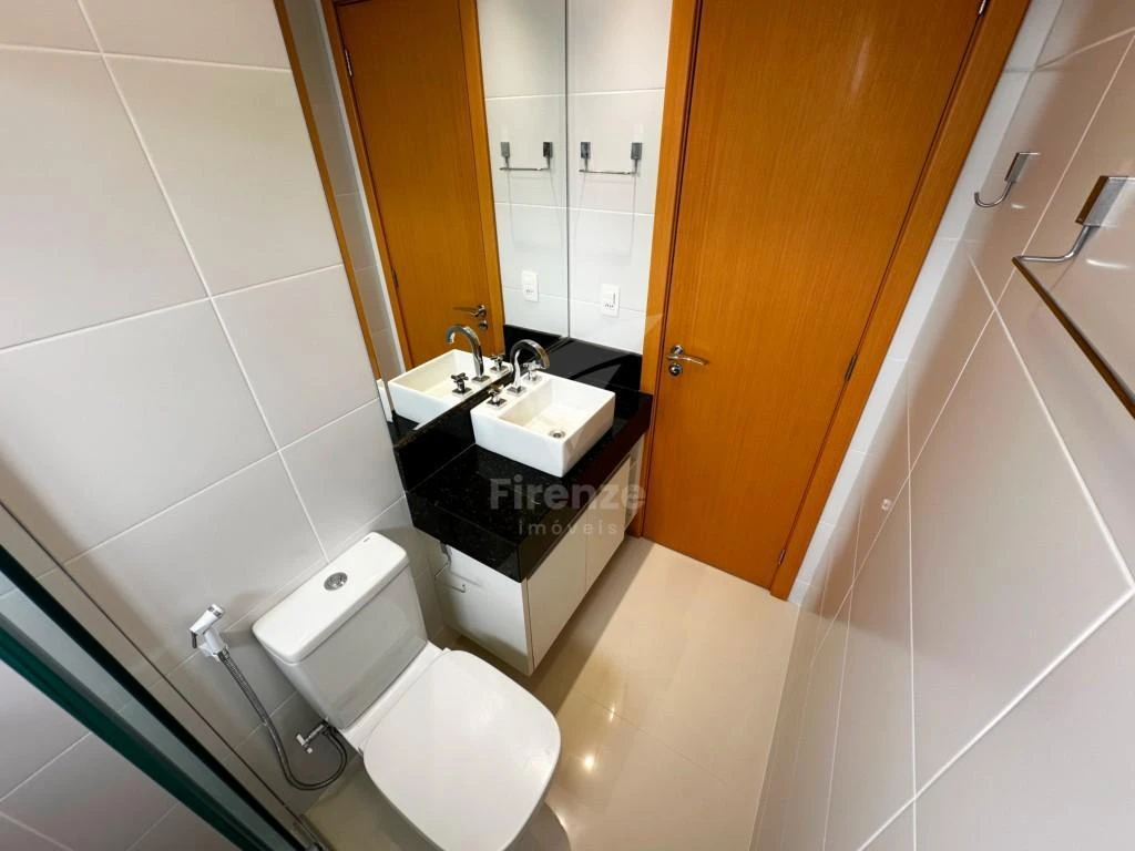 2-bedroom apartment, 1 with its own bathroom, 75 m² — photo 6
