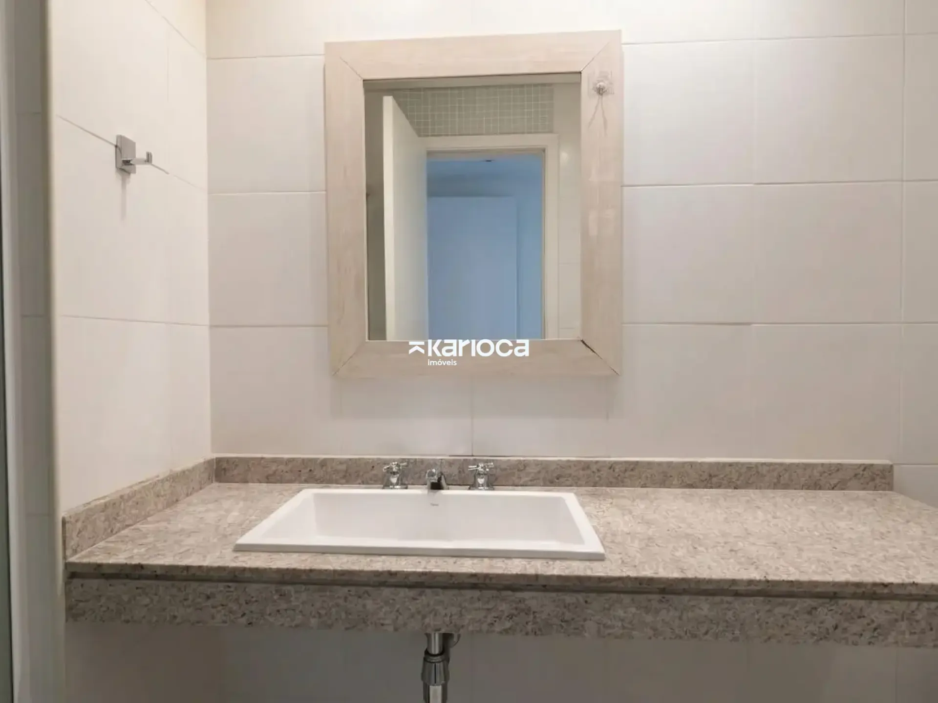 Apartamento mobiliado de 4 quartos com varanda envidraçada — photo 43