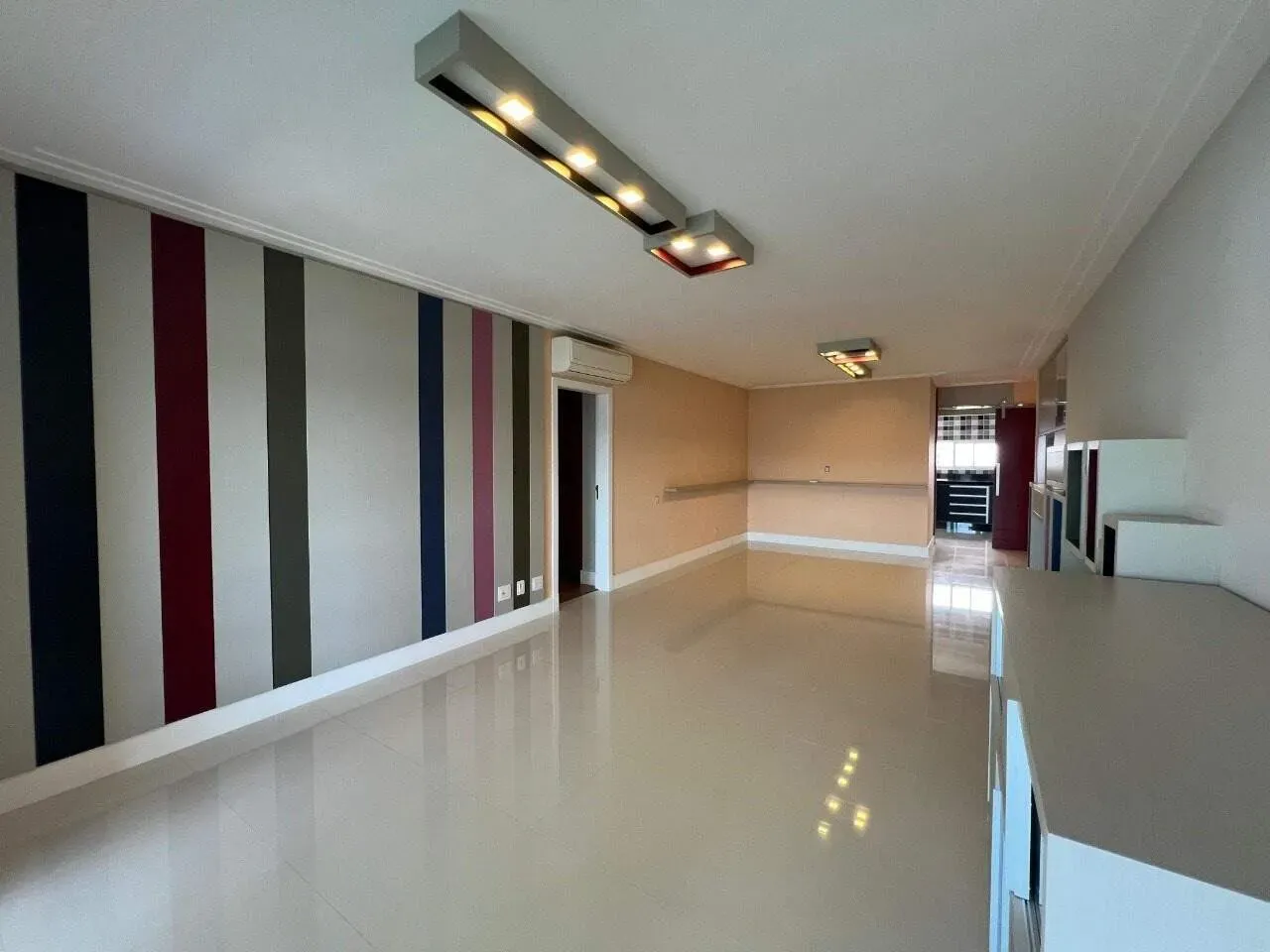 Apartamento amueblado de 3 suites con 172 m² en el 12º piso — photo 28