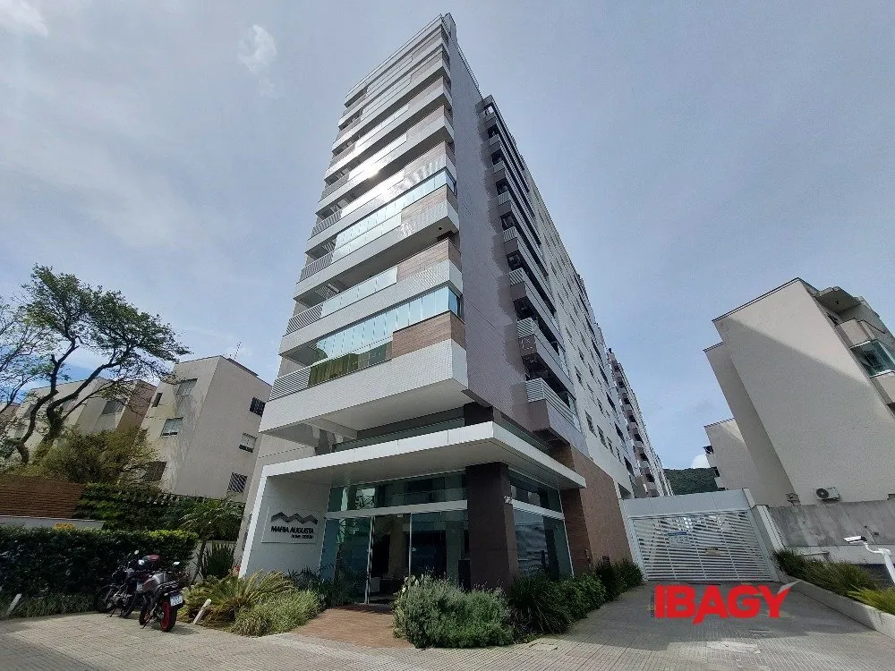 Apartment, 76 m², with a grill on the balcony — photo 41