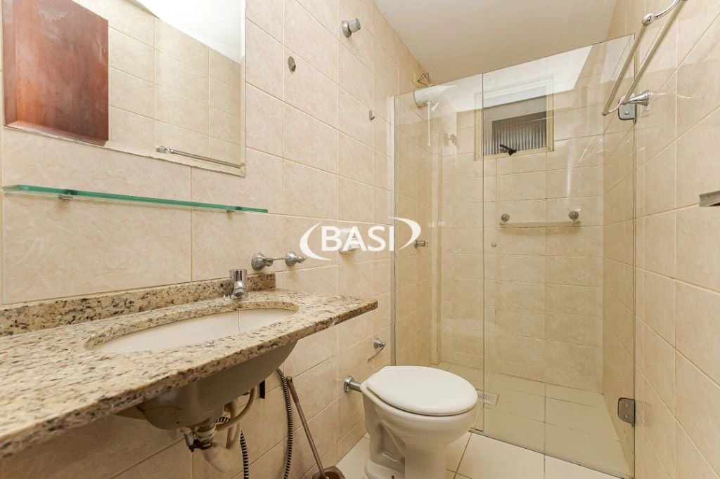 1-bedroom apartment with an American-style kitchen and 57 m² — photo 20