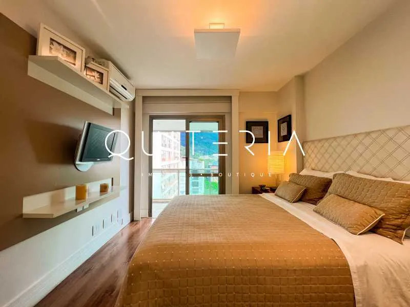 Apartamento duplex com varanda, 3 quartos e 5 banheiros — photo 21