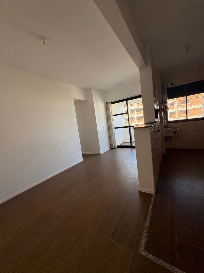 Apartamento de 3 quartos com 1 suíte e cozinha integrada — photo 19