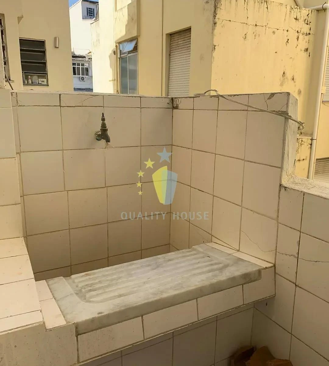 Дерев'яна підлога або ламінат та 1 спальня: квартира 45 м² — photo 14
