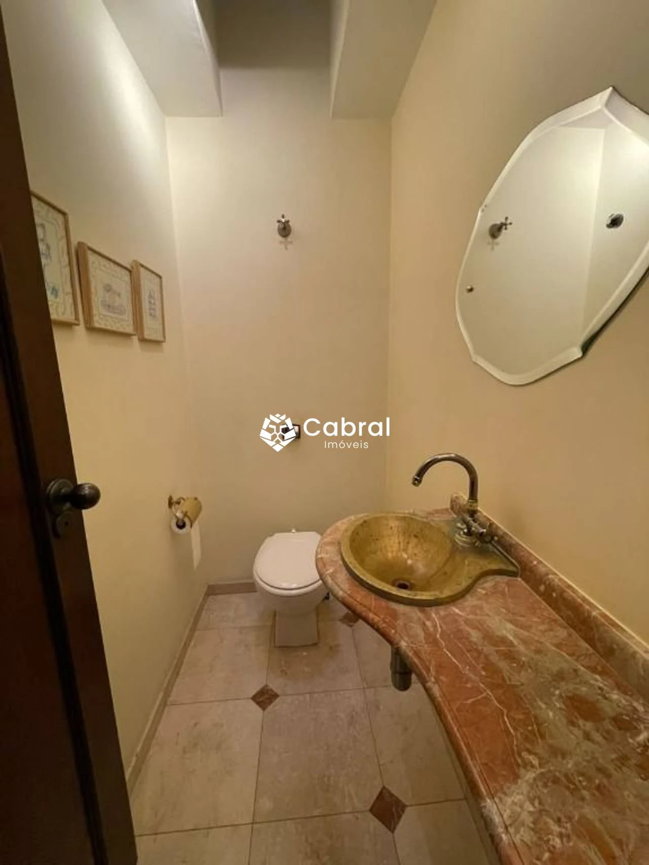 Casa com 3 dormitórios, suíte e jardim privado — photo 18