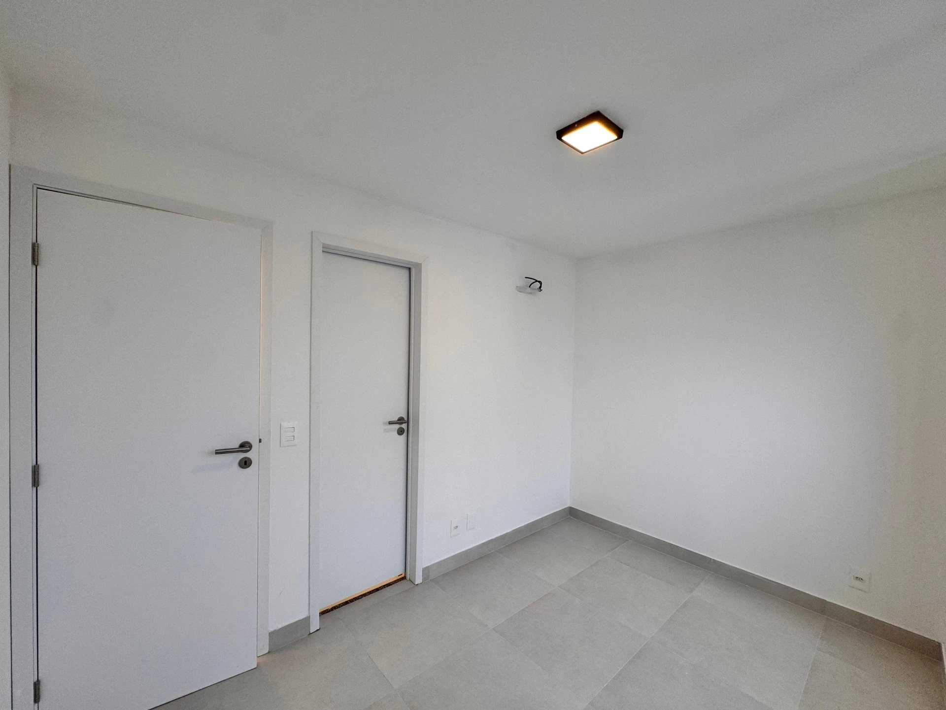 Apartamento amueblado de 3 dormitorios con balcón — photo 57