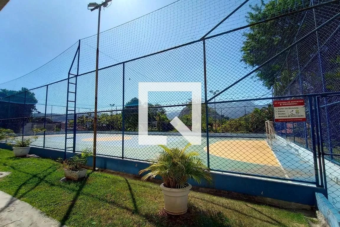 Furnished apartment with 2 bedrooms and a balcony — photo 40