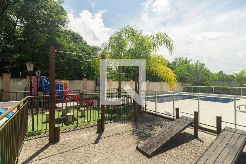 2-bedroom apartment in a building with a pool — photo 50