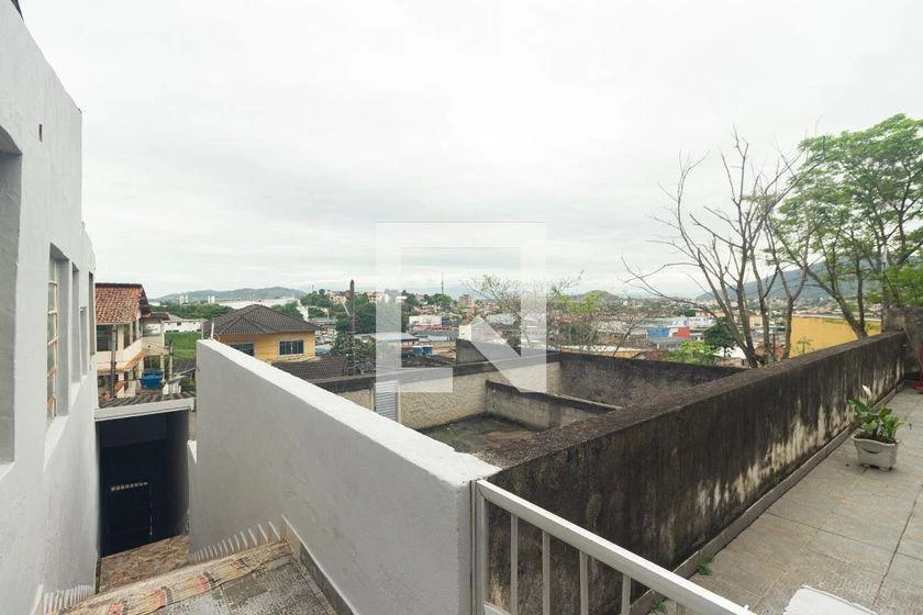 2-bedroom house, 1 with its own bathroom, 80 m² — photo 39