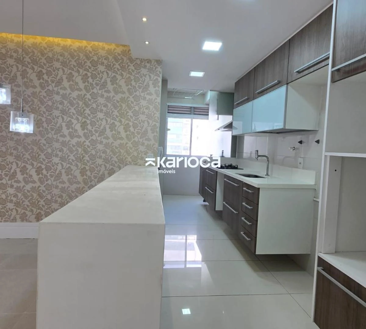 Floor-to-ceiling windows in a 3-bedroom apartment, 90 m² — photo 8