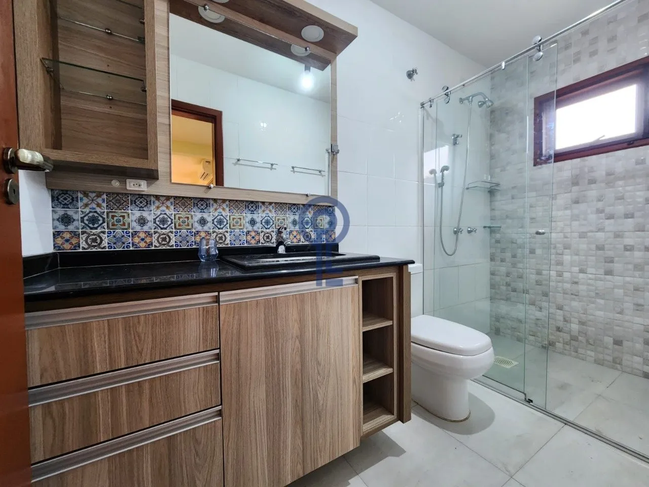 Condo house with 4 bedrooms and a private garden — photo 52
