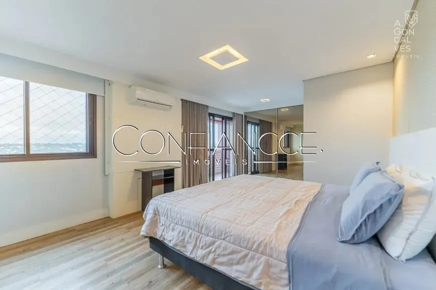Penthouse with 4 en-suite bedrooms and private BBQ garden — photo 17