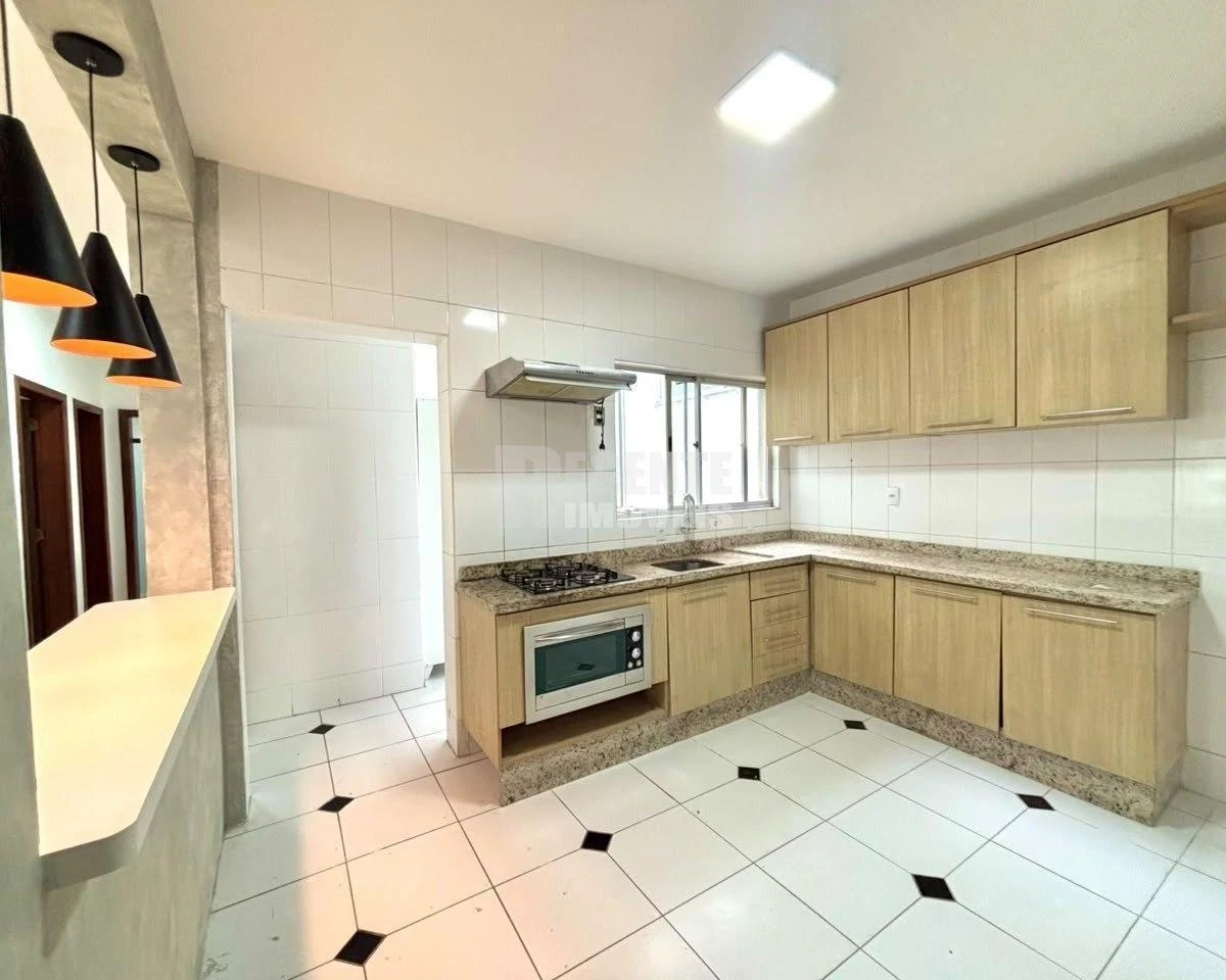 3-bedroom apartment with a washing machine in Florianópolis — photo 4