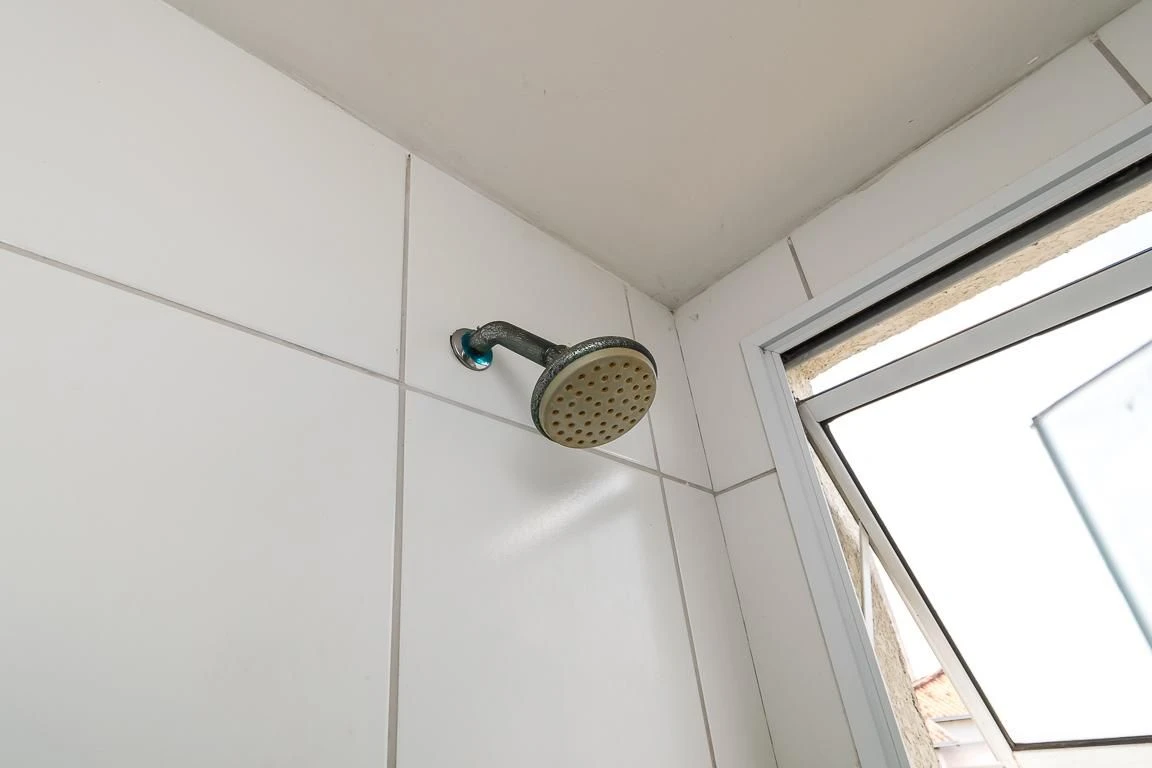 Apartamento amueblado con 2 dormitorios y balcón — photo 29