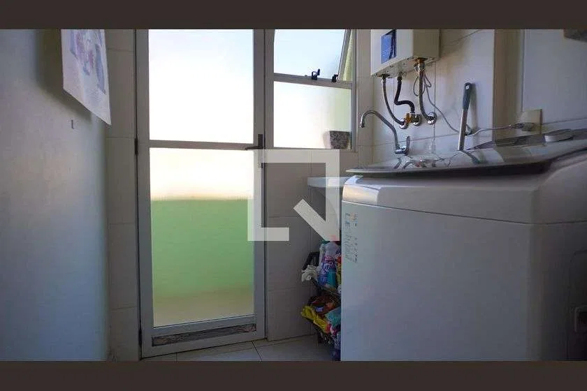 Apartamento de 3 dormitorios con suite y cocina abierta — photo 24