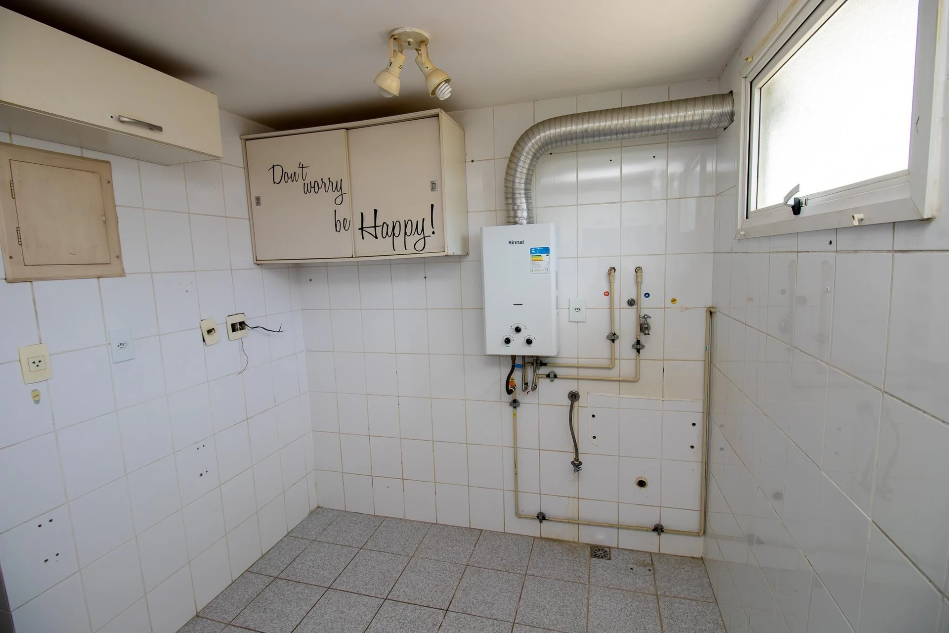 Furnished house with 2 bedrooms and 1 en-suite — photo 4
