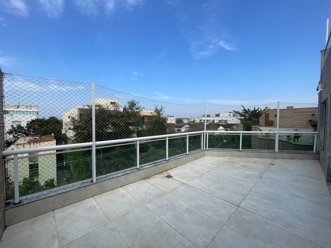 Penthouse with 350 m² and a gas stove kitchen — photo 8