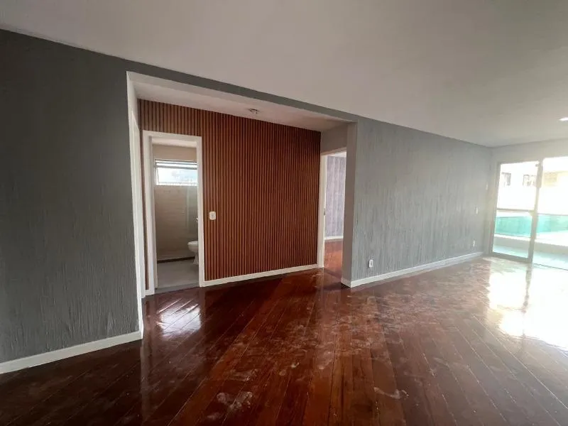 Apartamento com 3 dormitórios e sacada com 2 vagas — photo 11