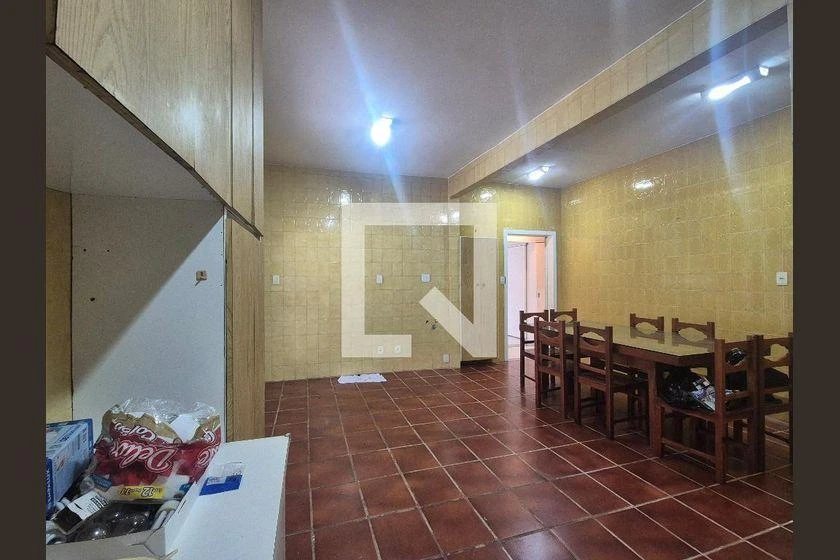 Casa para aluguel com 4 quartos e 2 suítes em 1500 m² — photo 45