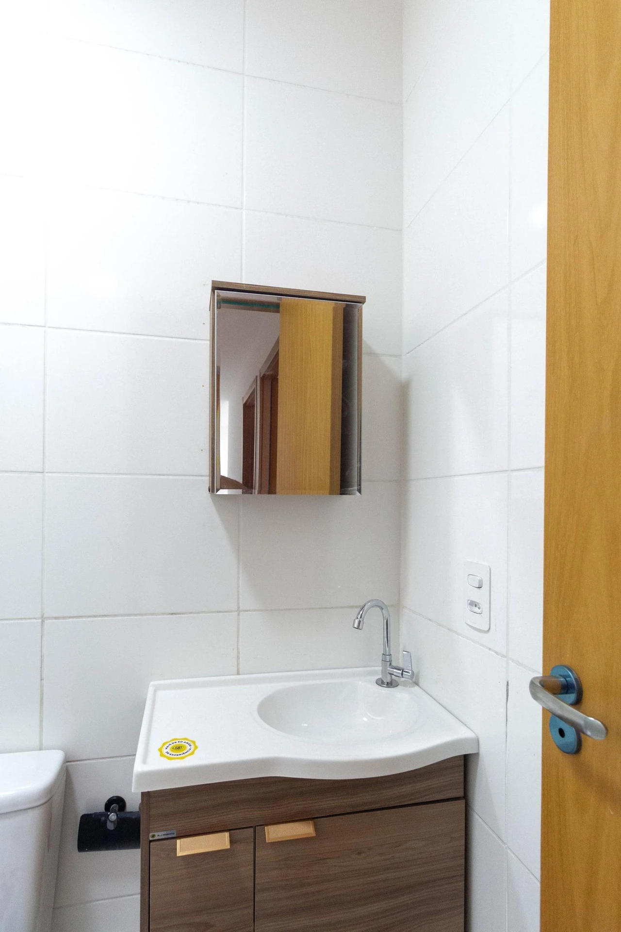 2-bedroom apartment in a building with a gym — photo 44