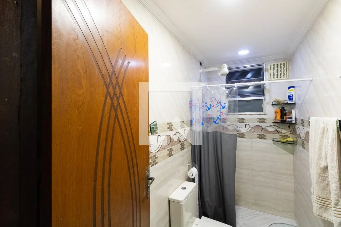 Furnished studio with 1 bedroom and 2 bathrooms — photo 32