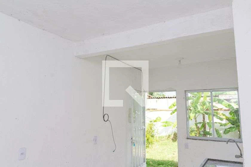 43 m² studio kitnet with an en-suite bathroom — photo 11