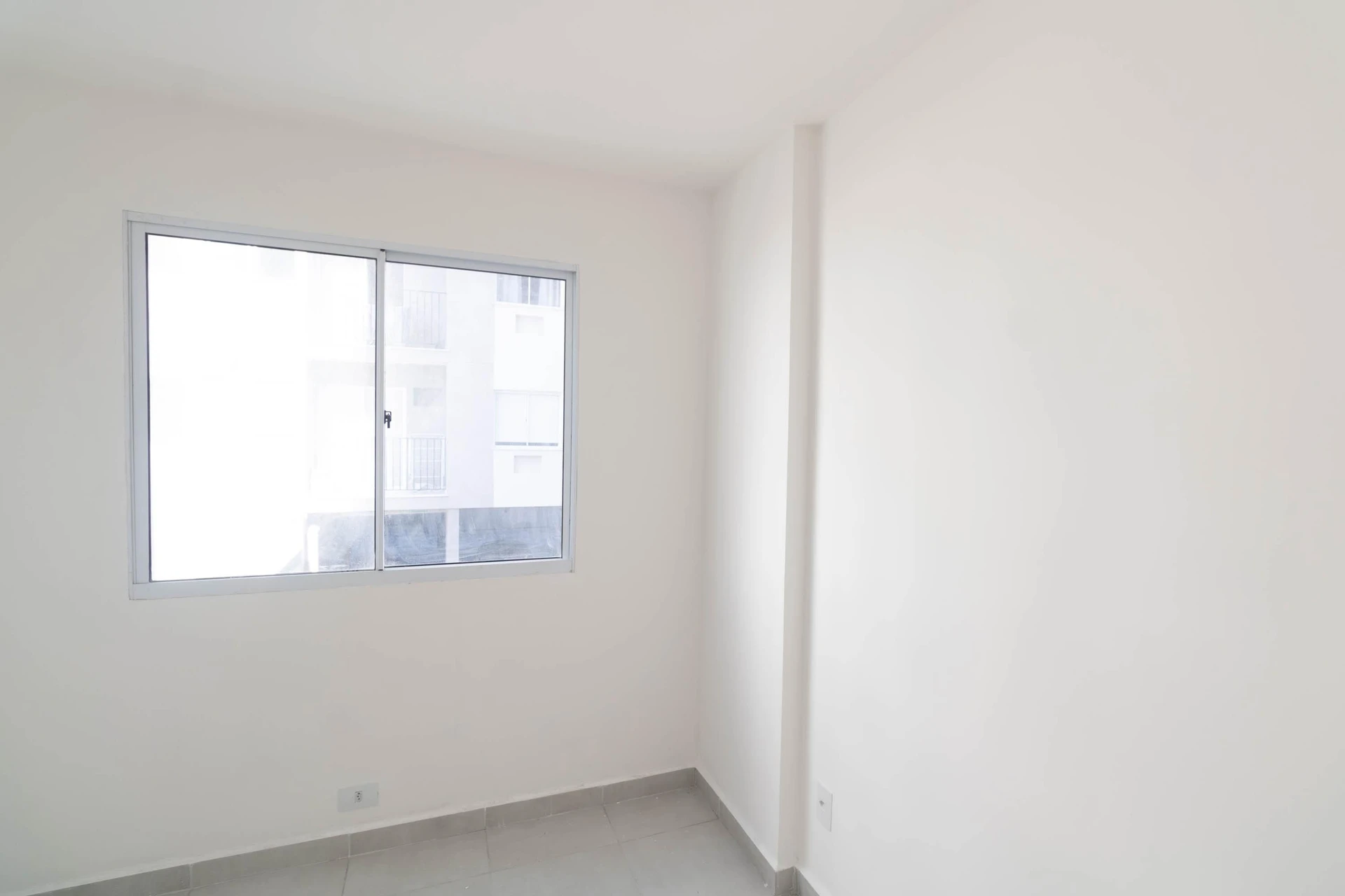 Apartment with 2 bedrooms, 1 en-suite and 1 parking spot — photo 32
