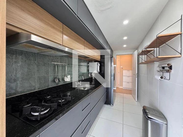 Квартира 125 м² с застеклённым балконом и рабочим местом — photo 20