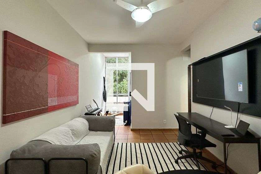 Furnished 50 m² apartment with 2 bedrooms and separate kitchen — photo 6