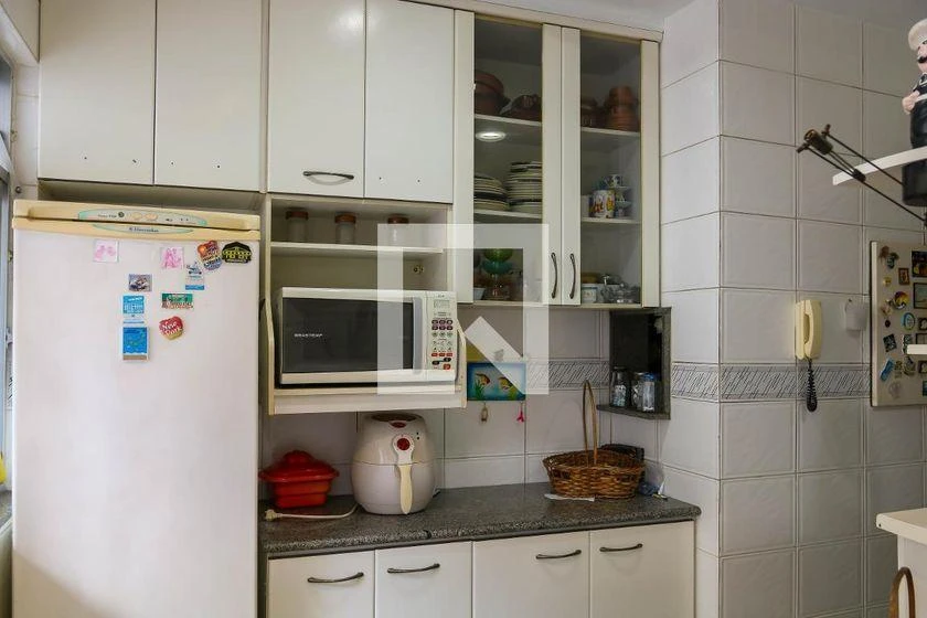 Furnished house with 4 bedrooms and 550 m² with air conditioning — photo 23